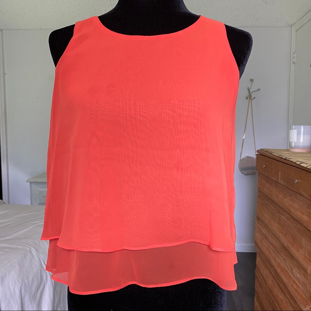 Orange Crop Top flowey Size XS